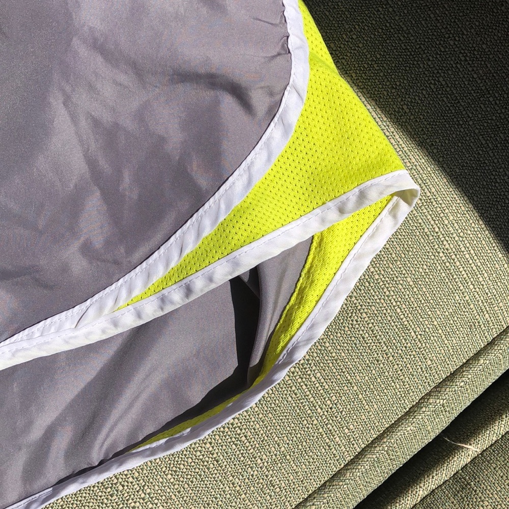 Running shorts - Picture 4 of 4